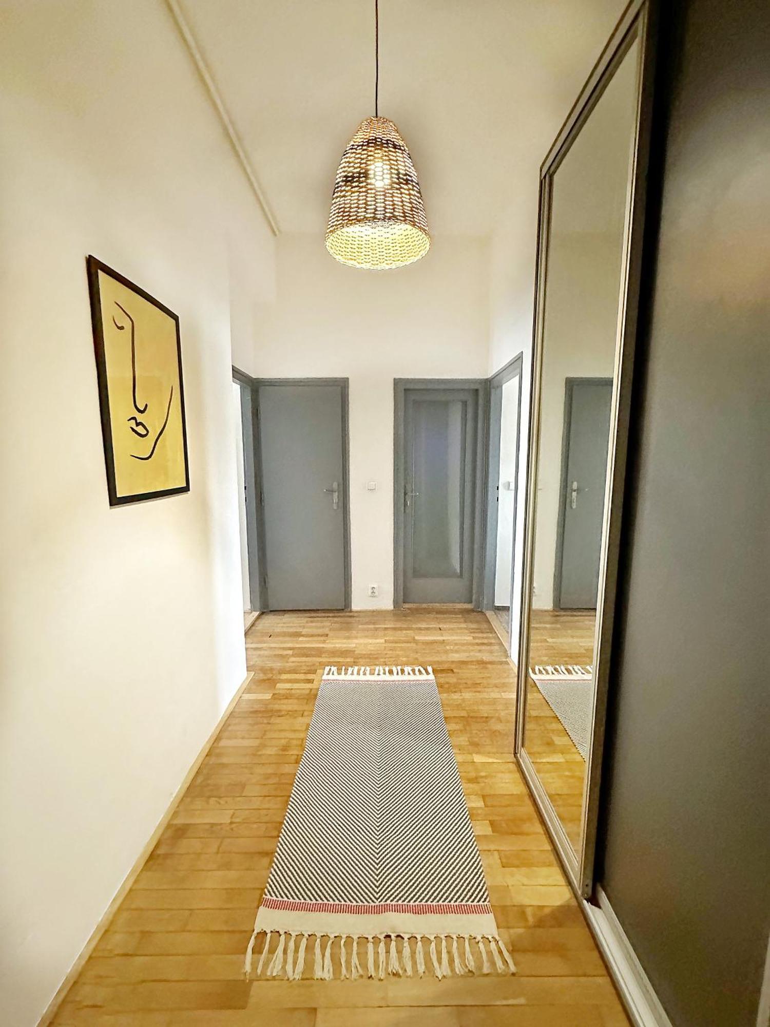 Bright And Central Suite With A Balcony Брно Экстерьер фото